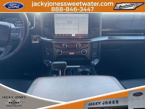 Used 2022 Ford F150 Lariat image 12