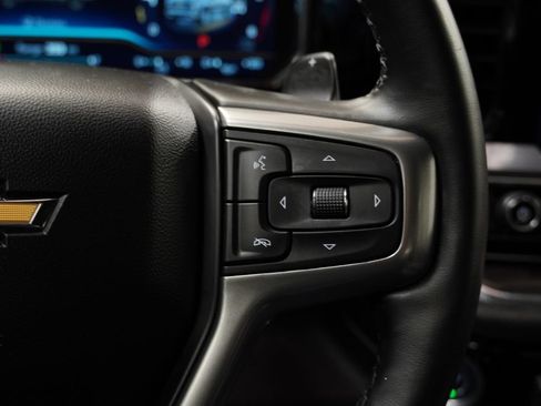 Used 2023 Chevrolet Silverado 1500 LTZ w/ Technology Package AWD/4WD image 15