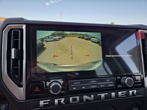 New 2025 Nissan Frontier SV image 22