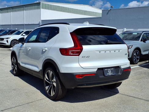 New 2026 Volvo XC40 B5 Plus w/ Protection Package Premier image 5