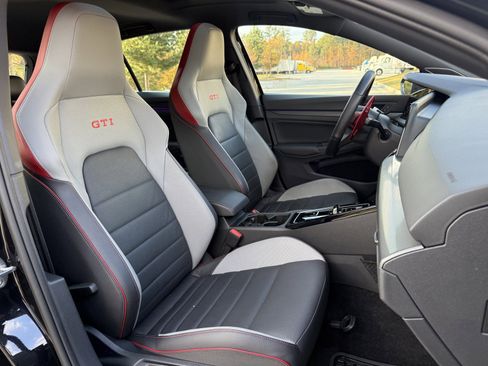 Used 2024 Volkswagen GTI SE w/ SE Leather Seats Package image 35