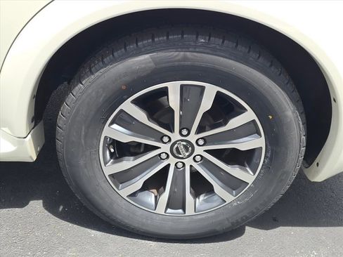 Used 2020 Nissan Armada SL w/ Premium Package RWD image 13