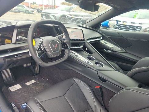 New 2026 Chevrolet Corvette Stingray Coupe w/ Z51 Performance Package RWD image 9