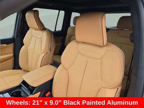 New 2026 Jeep Grand Cherokee Summit w/ Obsidian Package AWD/4WD image 14