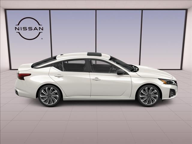 New 2026 Nissan Altima 2.5 SV FWD image 4