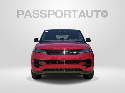 Used 2025 Land Rover Range Rover Sport SE AWD/4WD image 2