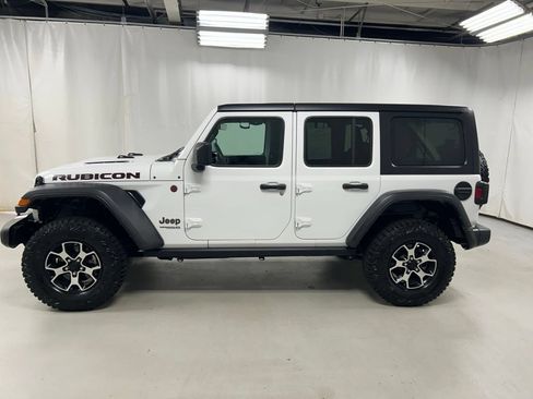 Used 2022 Jeep Wrangler Unlimited Rubicon w/ Cold Weather Group AWD/4WD image 8