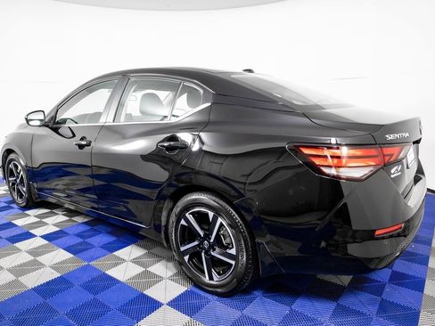 Used 2024 Nissan Sentra SV w/ Trunk Package image 7