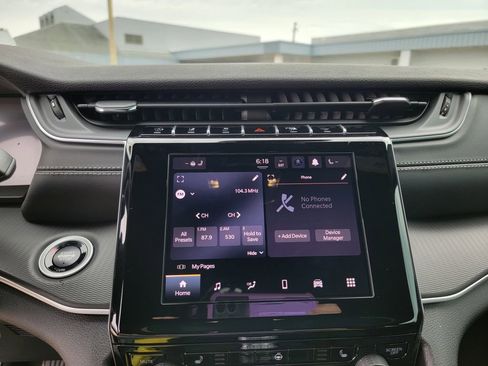 New 2026 Jeep Grand Cherokee Laredo AWD/4WD image 15