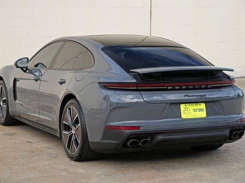Used 2025 Porsche Panamera 4 w/ Premium Package AWD/4WD image 57