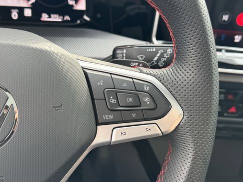 Used 2025 Volkswagen GTI Autobahn image 19