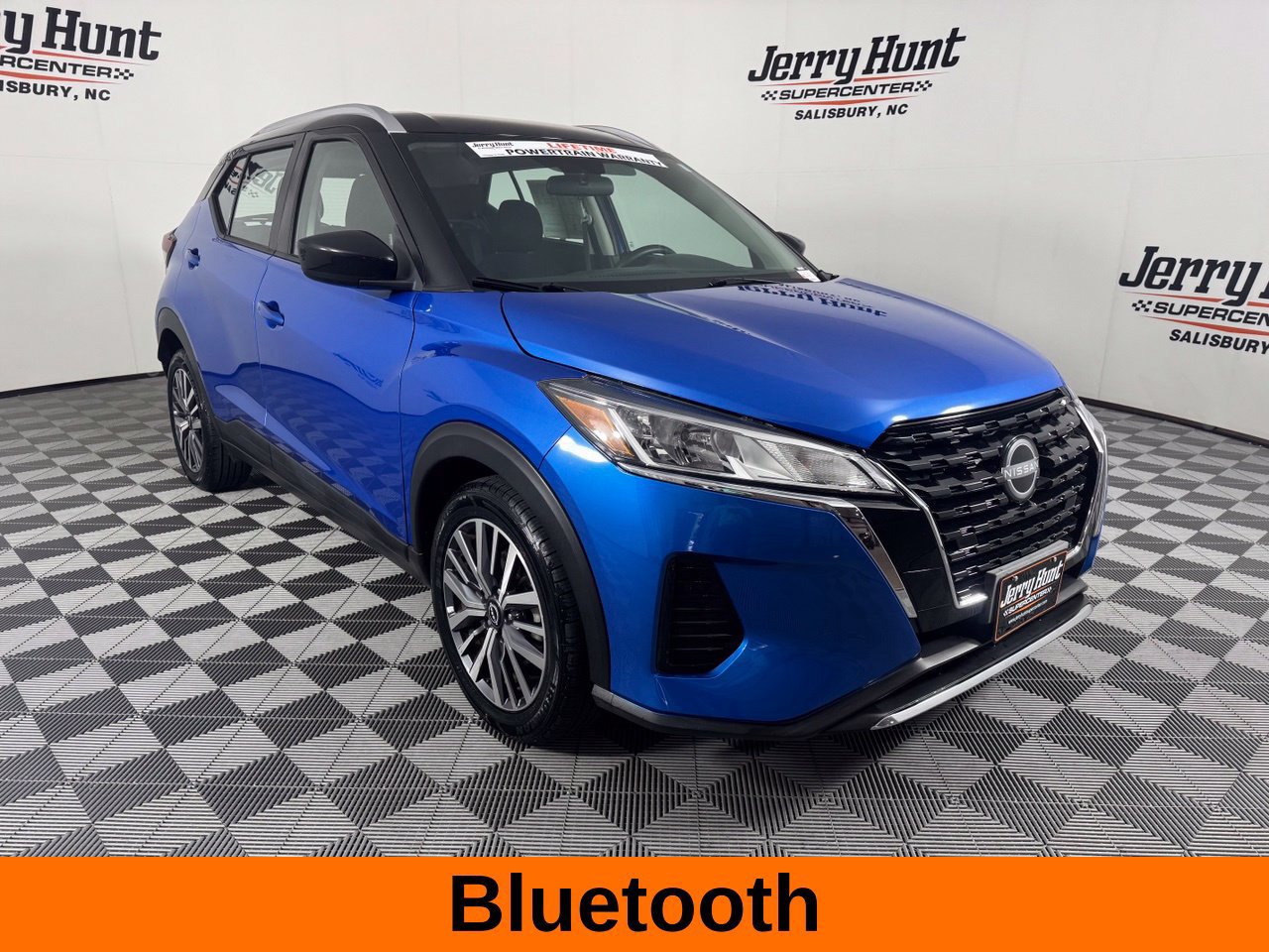 Used 2024 Nissan Kicks SV FWD image 6