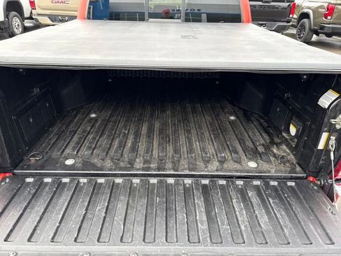 Used 2016 Toyota Tacoma TRD Off-Road w/ Towing Package AWD/4WD image 9