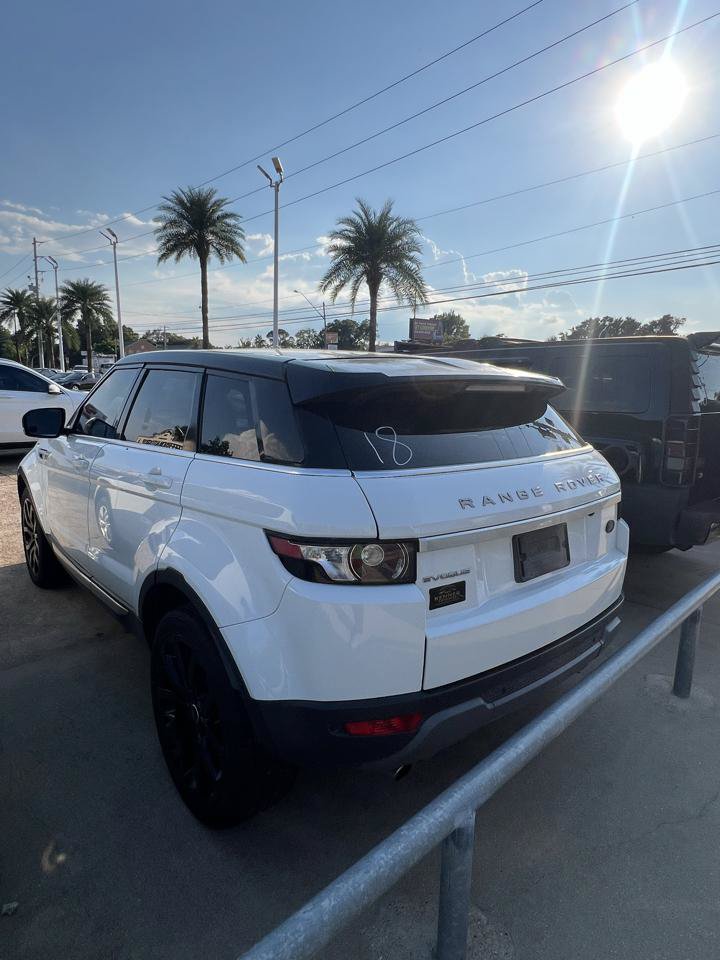 Used 2013 Land Rover Range Rover Evoque Prestige w/ Prestige Premium Pkg AWD/4WD image 5