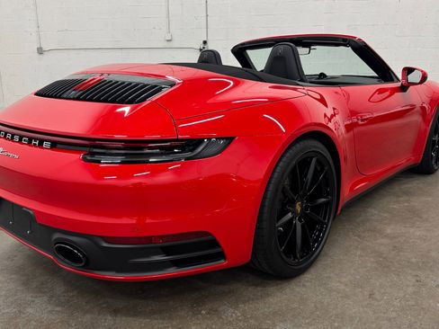 Used 2022 Porsche 911 Carrera image 16