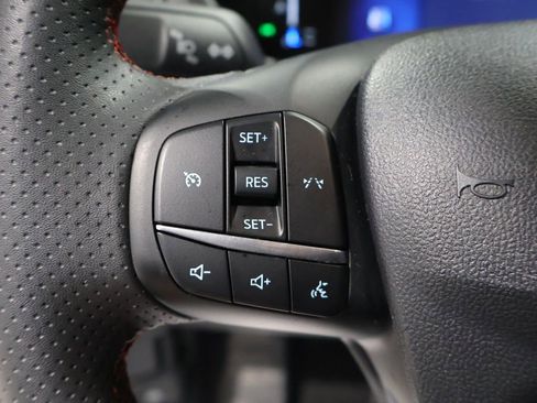 Used 2024 Ford Escape ST-Line image 36