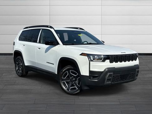 New 2026 Jeep Cherokee Laredo AWD/4WD image 1