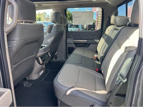 New 2026 Ford F450 Platinum w/ Platinum Plus Package image 13