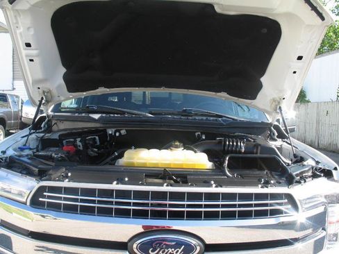 Used 2020 Ford F150 Lariat w/ Equipment Group 502A Luxury AWD/4WD image 68