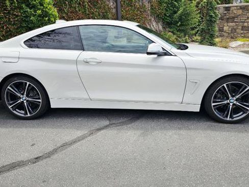 Used 2019 BMW 430i Coupe w/ Executive Package RWD image 4