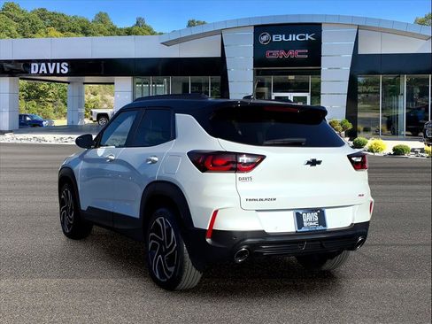 Used 2026 Chevrolet TrailBlazer RS w/ Convenience Package image 3