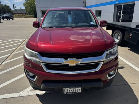 Used 2019 Chevrolet Colorado LT w/ LT Convenience Package RWD image 2