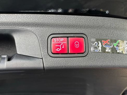 Certified 2026 Mercedes-Benz GLE 350 4MATIC image 34