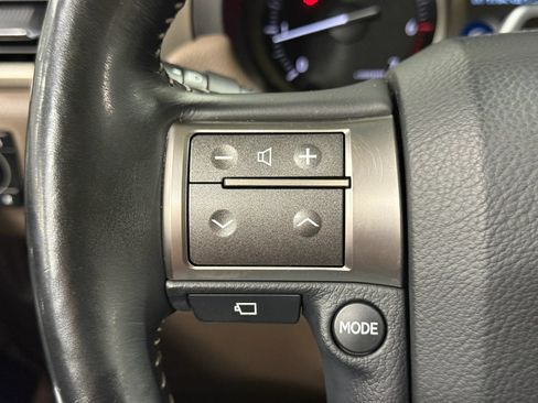 Used 2014 Lexus GX 460 Luxury w/ Driver Support Package AWD/4WD image 21
