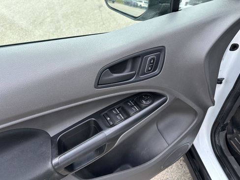 Used 2020 Ford Transit Connect XL FWD image 18