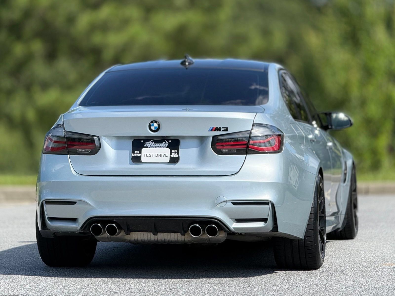 Used 2017 BMW M3 RWD image 7