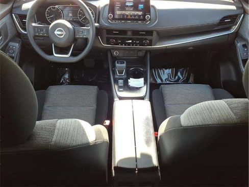 Certified 2023 Nissan Rogue SV image 10