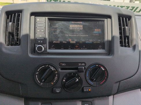 Used 2021 Nissan NV200 SV w/ Back Door Glass Package FWD image 19