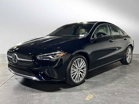 Certified 2025 Mercedes-Benz CLA 250 4MATIC image 7
