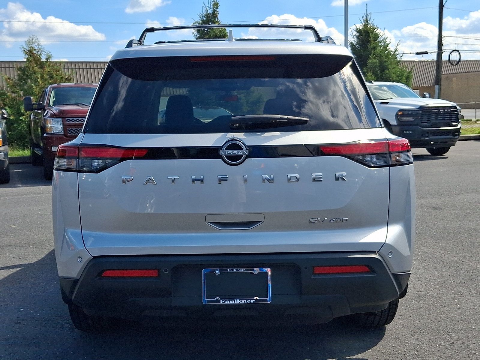 Certified 2024 Nissan Pathfinder SV AWD/4WD image 5