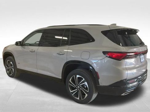 New 2026 Buick Enclave Sport Touring w/ Super Cruise Package image 8