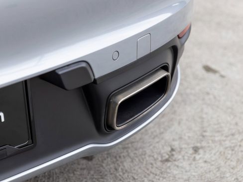 Certified 2022 Porsche 911 Carrera image 20