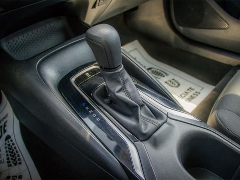 Used 2024 Toyota Corolla LE FWD image 18
