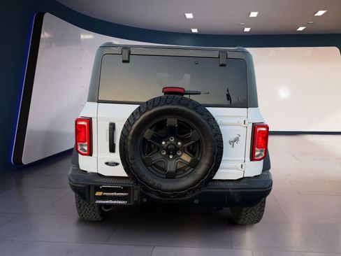 Used 2023 Ford Bronco Black Diamond AWD/4WD image 4