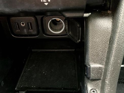 Used 2020 Buick Encore Preferred image 31