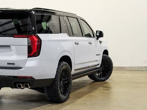 Used 2026 GMC Yukon XL Denali Ultimate AWD/4WD image 15