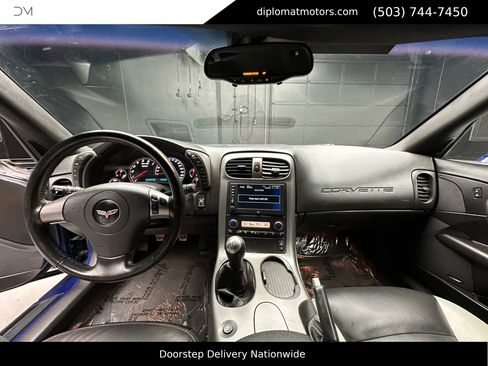Used 2007 Chevrolet Corvette Z06 w/ Preferred Equipment Group image 24