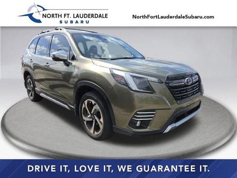 Used 2023 Subaru Forester Touring AWD/4WD image 1