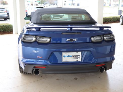 Used 2024 Chevrolet Camaro LT w/ RS Package image 9