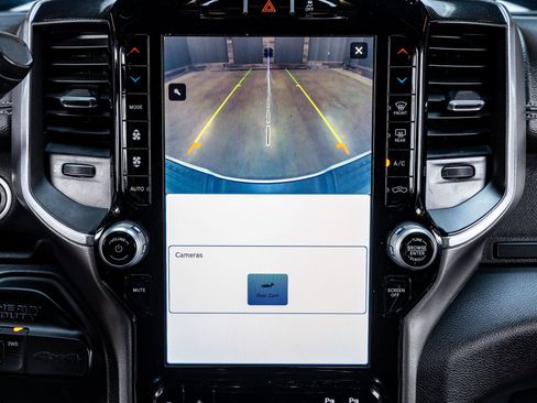 Used 2023 RAM 3500 Laramie AWD/4WD image 26