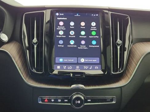 Certified 2023 Volvo XC60 B5 Plus w/ Protection Package Premier FWD image 20