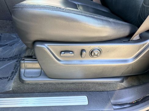 Used 2008 Chevrolet Avalanche LTZ w/ LTZ Preferred Equipment Group image 13