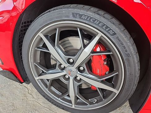 Used 2021 Chevrolet Corvette Stingray Preferred Cpe w/ Z51 Performance Package RWD image 12