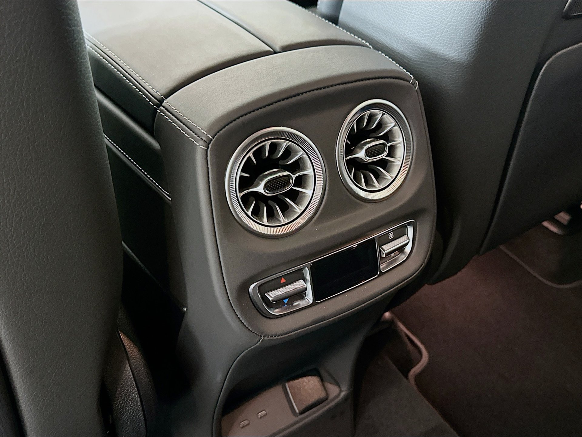 Certified 2025 Mercedes-Benz G 63 AMG 4MATIC image 28