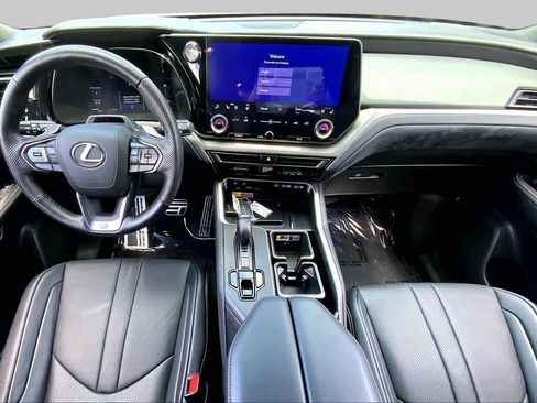 Used 2025 Lexus TX 500h AWD w/ Technology Package image 16