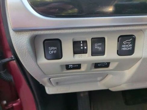 Used 2018 Subaru Forester 2.5i Limited AWD/4WD image 29
